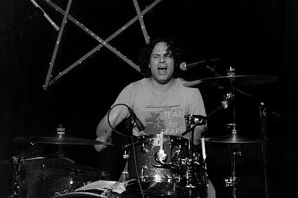 7 24 2026 - Blacklight Idols @Gas Hill BW-7