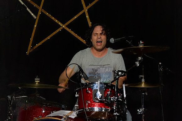 7 24 2026 - Blacklight Idols @Gas Hill-7