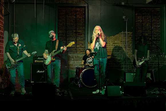 Clay and Fran Band at Millers on Trade - 6 21 2024-17