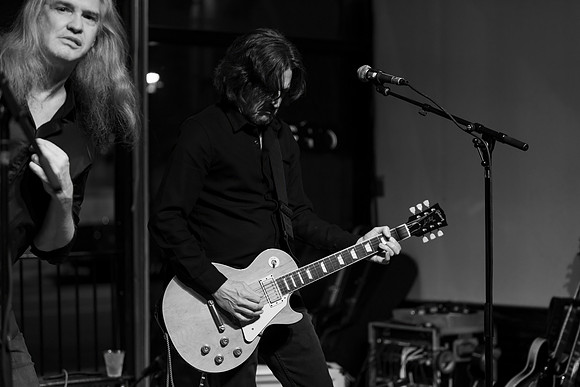 10 16 2026 - Blacklight Idols @ 113 Brewhouse-11
