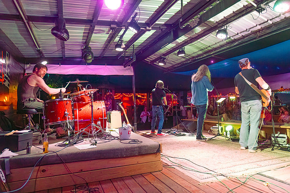 Blacklight Idols @ The Deck - 8 15 2025-1
